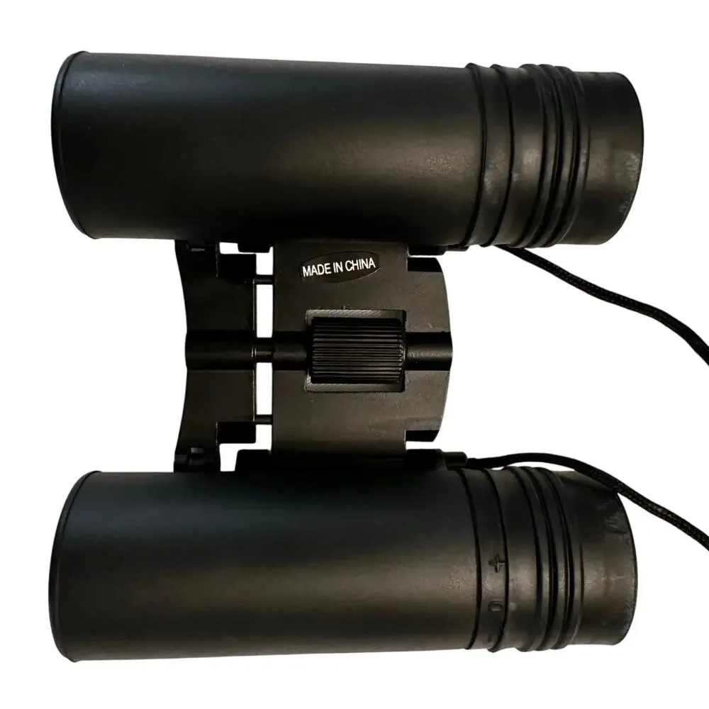 Dakota Folding Binoculars 8x21 Quantaray/378 Feet/100 yards with Case and Cloth